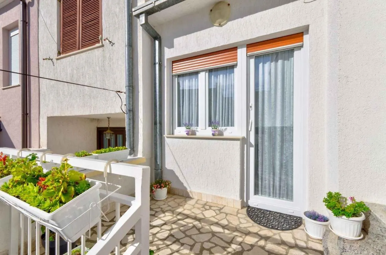 Apartment In Crikvenica 14216