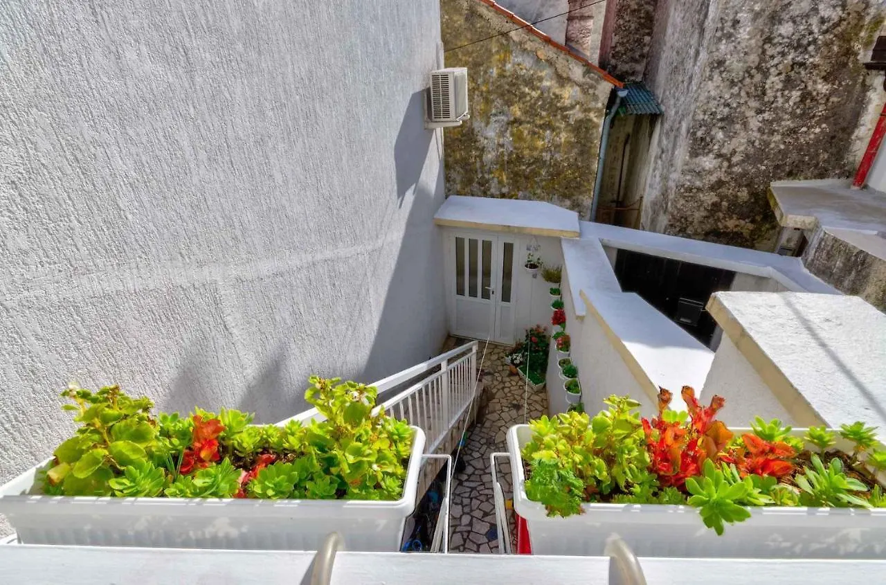Apartment In Crikvenica 14216 Kroatien